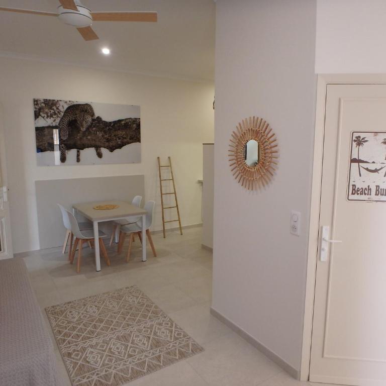 Residence Veles Plage - Appartement 2 Chambres avec Terrasse (4 Personnes - Vue sur Mer - Premier Étage) - 2