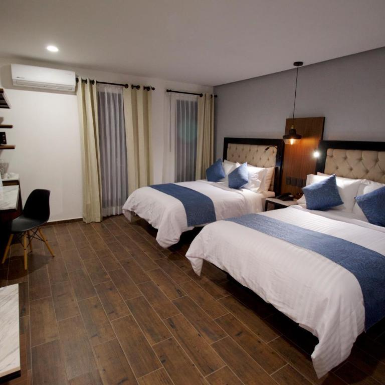 Hotel Boutique Casa Loreta - Deluxe Twin Room - 1