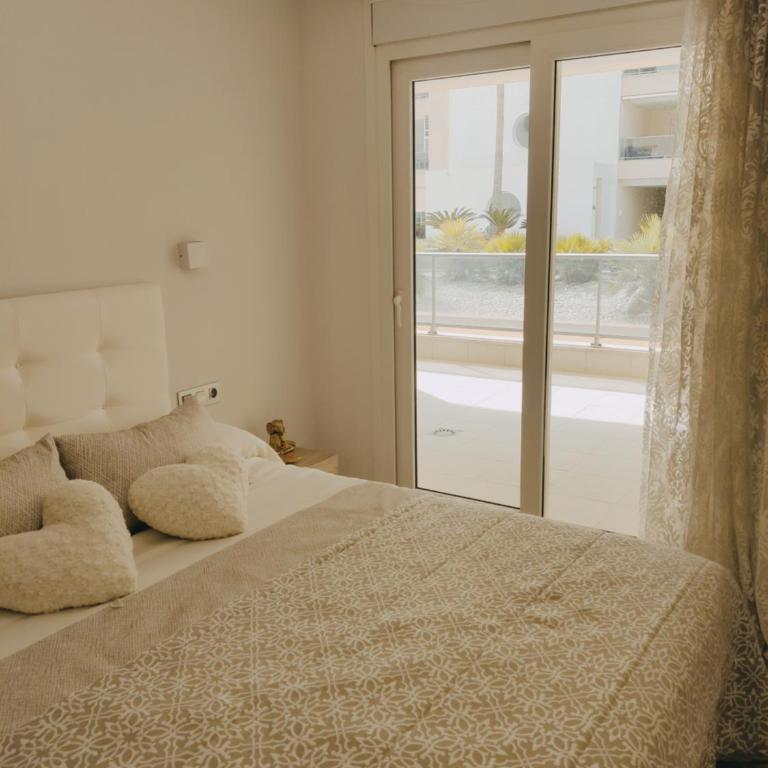 Maríahome - Two-Bedroom Apartment - 16