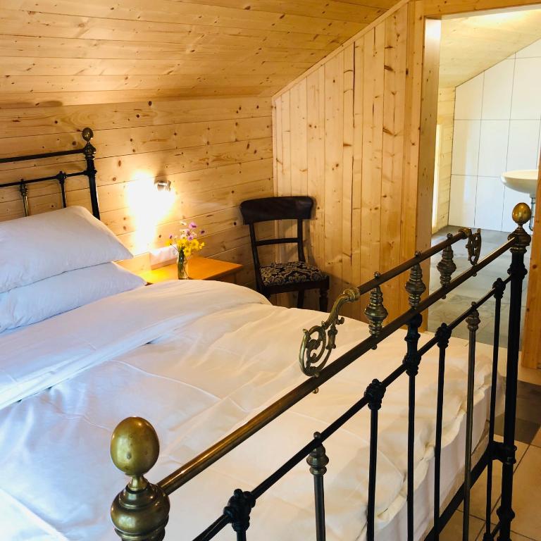 Haus 26 Weißbriach - Doppelzimmer mit eigenem Bad - 4