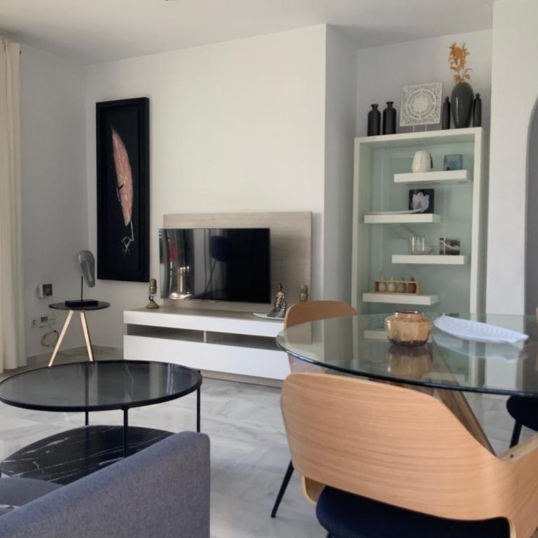 Apartamento Miraflores tres piscinas cerca del mar - Albamar - Apartamento de 2 dormitorios - 9
