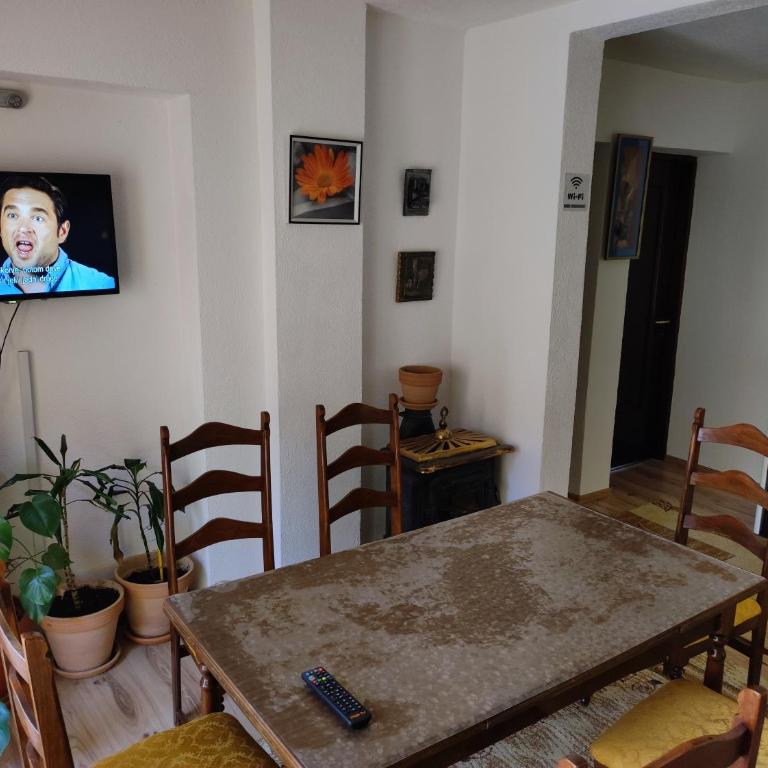 Apartment Neo - Three-Bedroom Apartment with Terrace - 22
