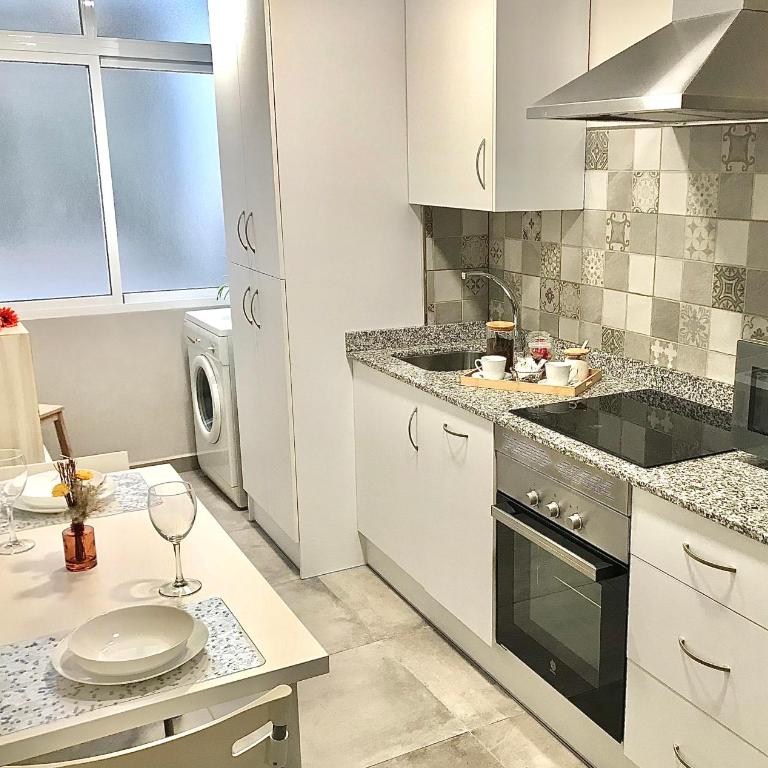 Apartamento Plaza Concepción García Redondo, 1 - Apartamento de 3 dormitorios - 23