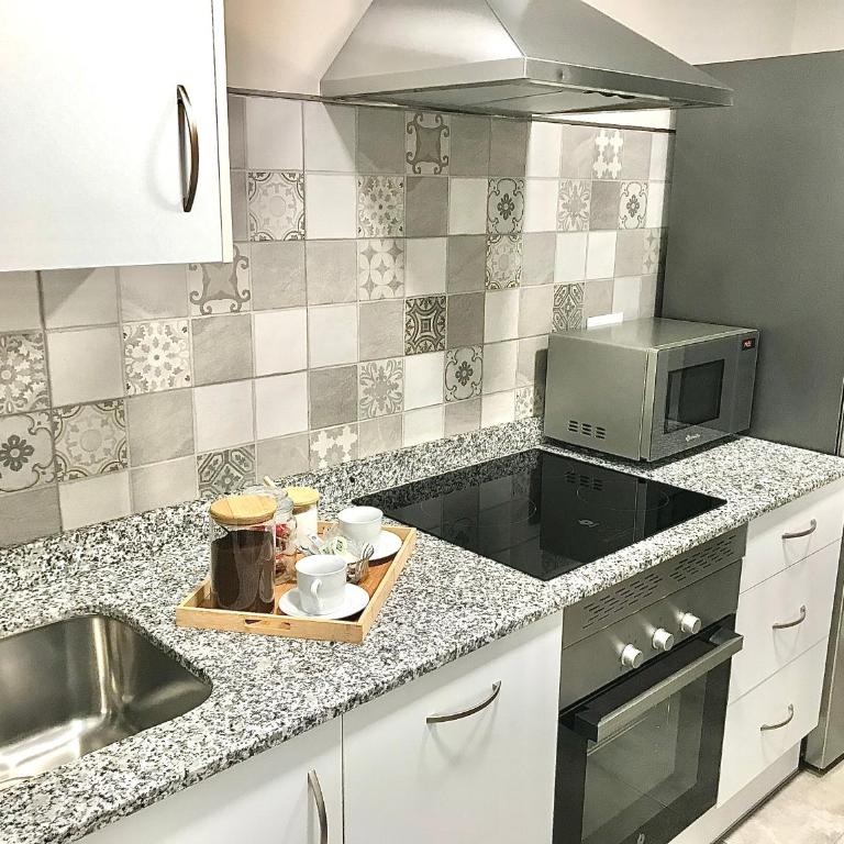 Apartamento Plaza Concepción García Redondo, 1 - Apartamento de 3 dormitorios - 24