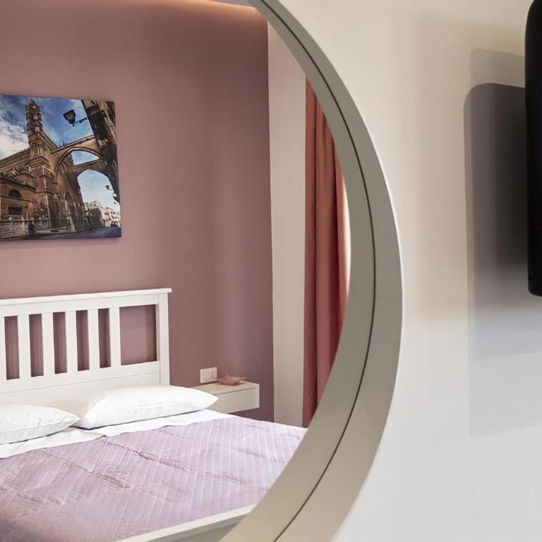 Garibaldi Rooms 29 - Piazza Marina a Palermo - In pieno Centro. - Quadruple Room with Private Bathroom - 16