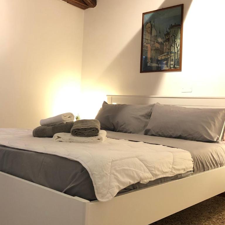 SALAMON GUEST HOUSE - Deluxe Apartment - 28