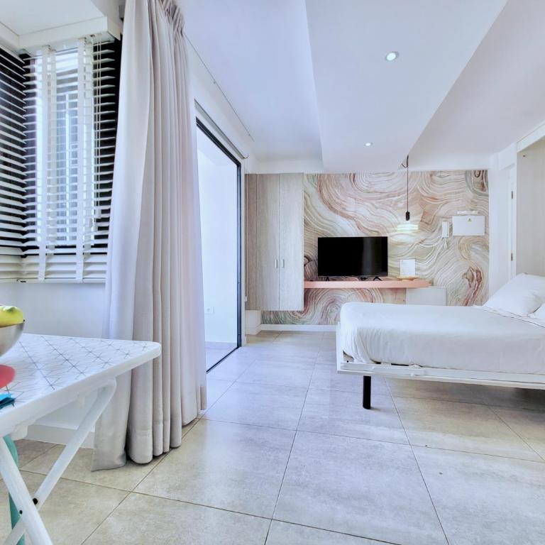 North Coast Apartments - Estudio Deluxe con cama grande - 20