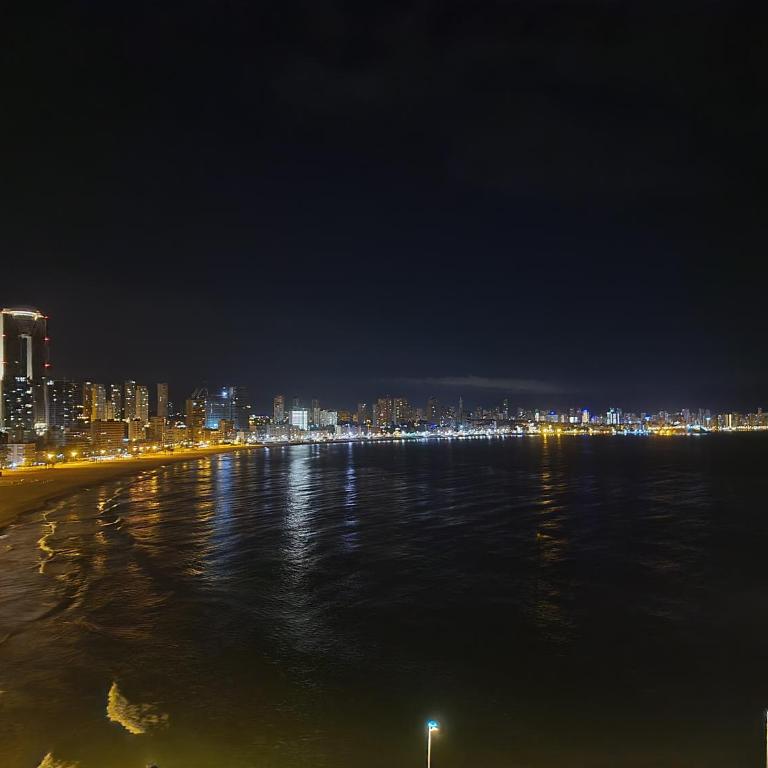 Bonito triplex con increíbles vistas - Casa Unifamiliar de 3 dormitorios - 44
