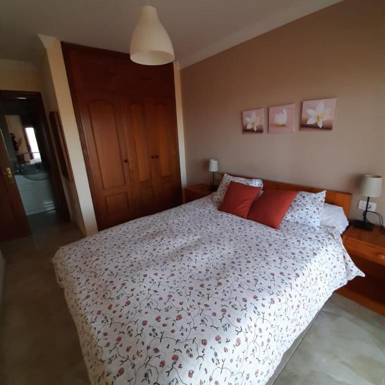Apartment in Bajamar near coast - Three-Bedroom Apartment - 11