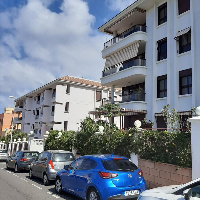 Apartment in Bajamar near coast - Three-Bedroom Apartment - 36