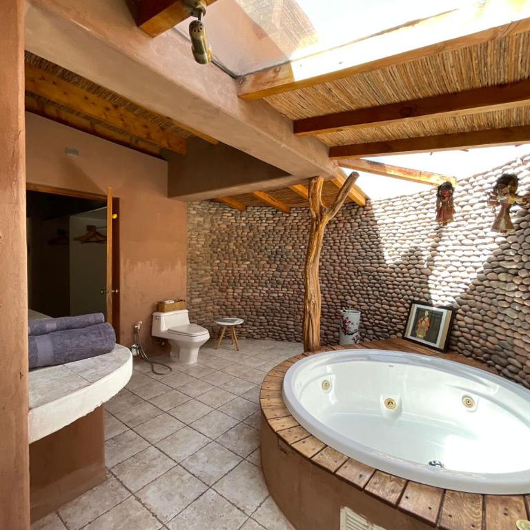 Casa Luna - Habitación Doble Deluxe con bañera - 7