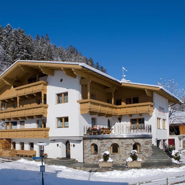 Gästehaus Rauch - Doppelzimmer mit Balkon - 12