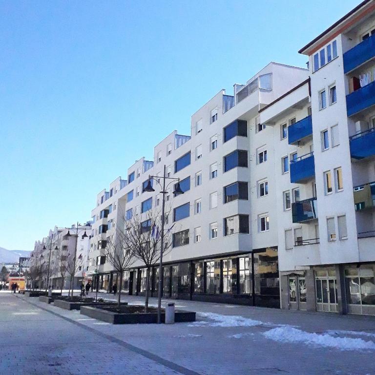 Studio apartman Promenada - Apartment with Balcony - 24