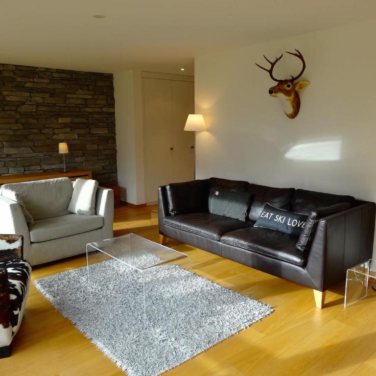 Hotel Jungfrau Mürren - Apartment mit Blick auf die Berge - 2