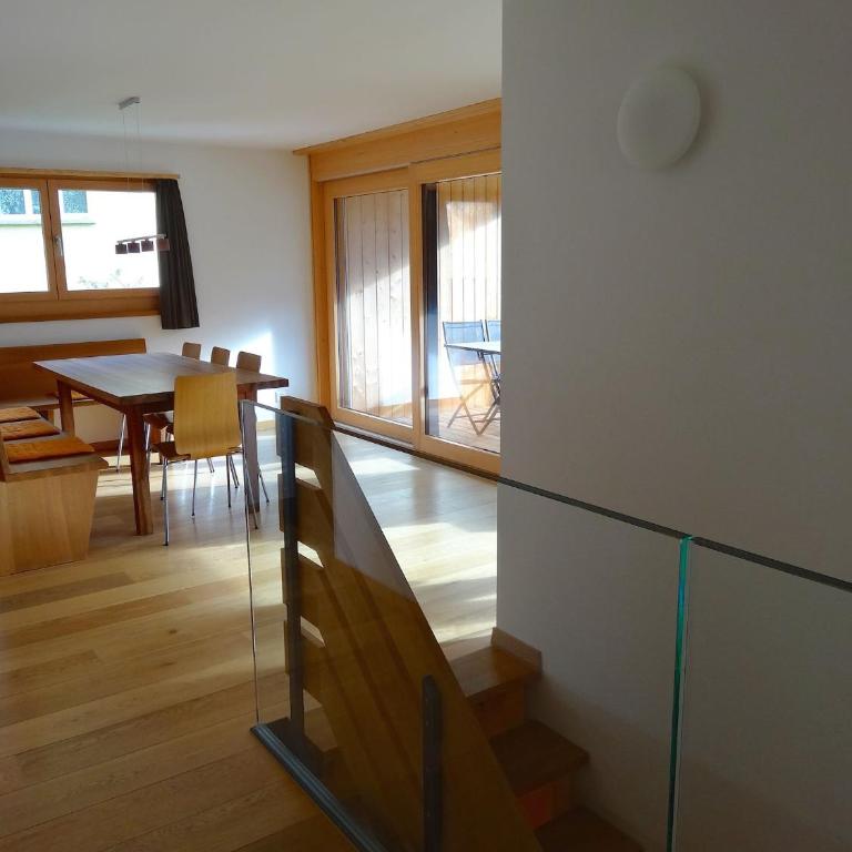 Hotel Jungfrau Mürren - Apartment mit Blick auf die Berge - 1