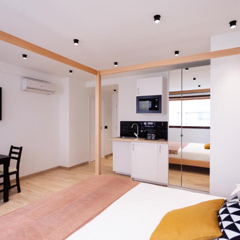 Welldone Sierpes Boutique - Habitación Deluxe con cama extragrande - 7