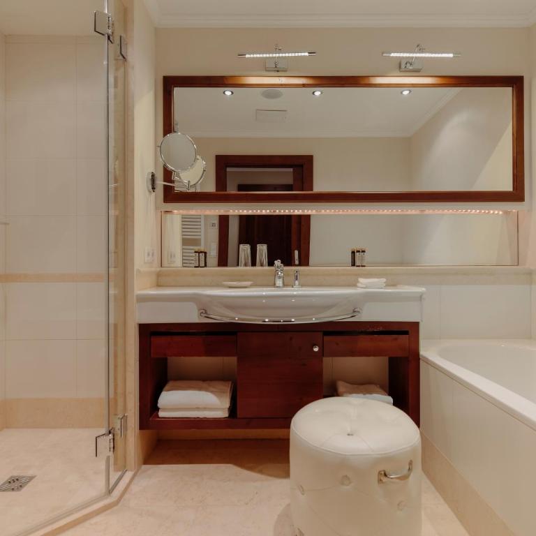 Gut Weissenhof - Superior Suite - 2