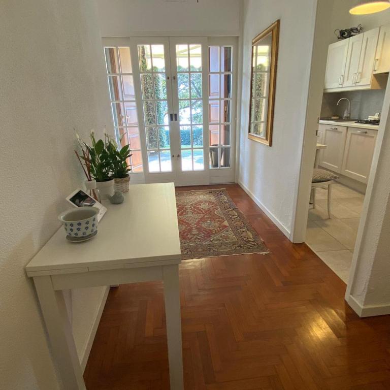 Ines - Appartamento con Vista Lago - 8