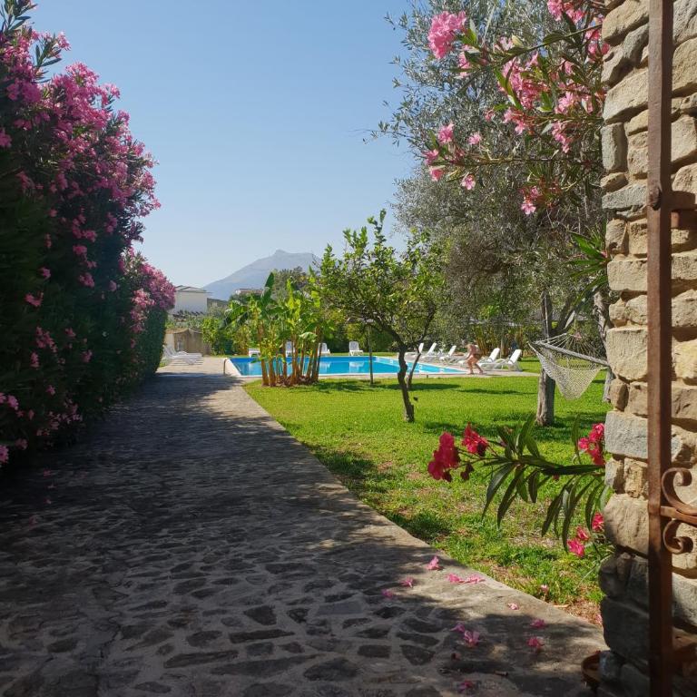 Agriturismo Villa Cefalà - Suite Junior con vistas al jardín - 11