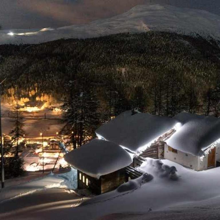 Baita Hanzel & Gretel by Livigno Accomodation - Chalet Superior - 2