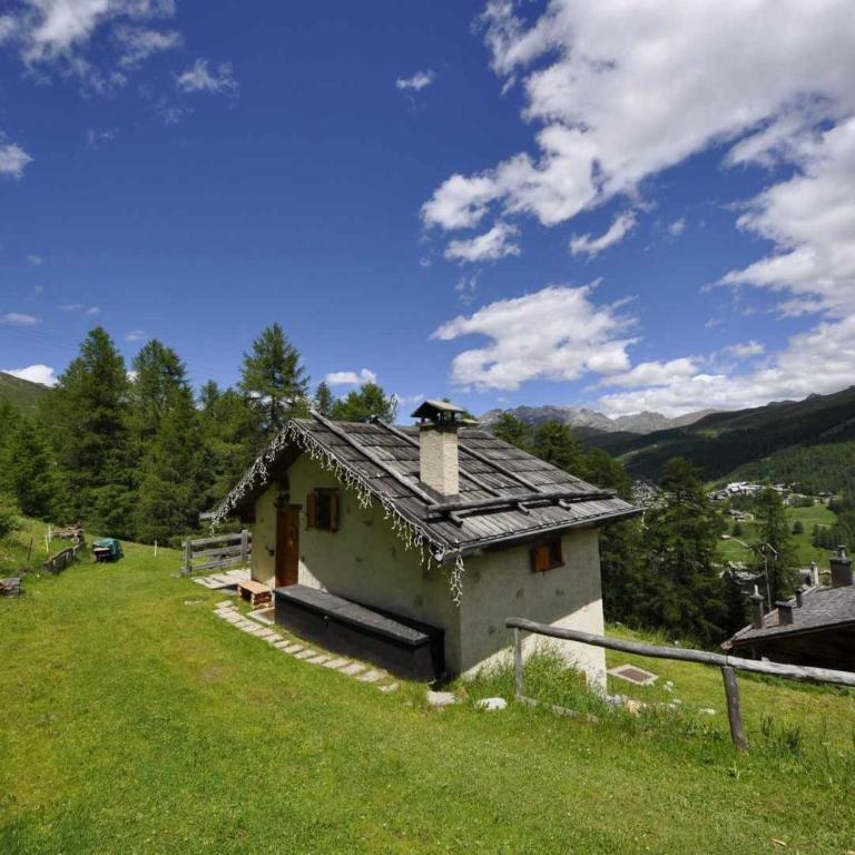 Baita Hanzel & Gretel by Livigno Accomodation - Chalet Superior - 12