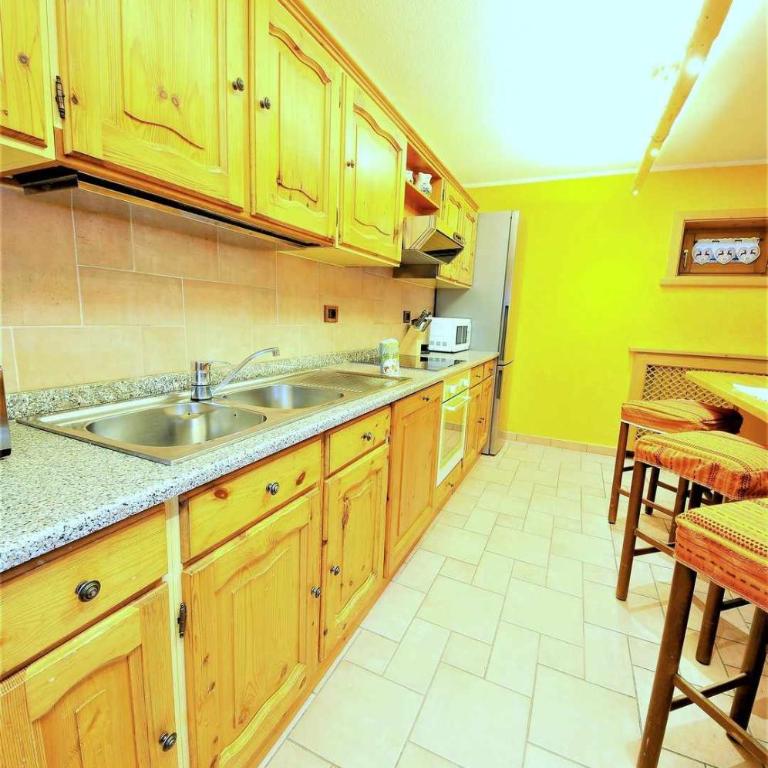 Baita Hanzel & Gretel by Livigno Accomodation - Chalet Superior - 24