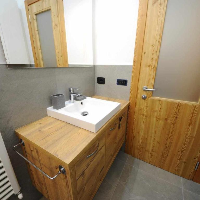 Baita Carosello Apt 6 by Livigno Accomodation - Appartamento con 1 Camera da Letto - 40