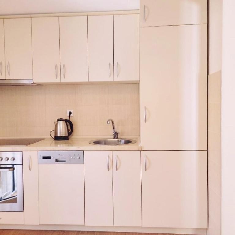 Veron Apartments - One-Bedroom Apartment with Terrace - 6