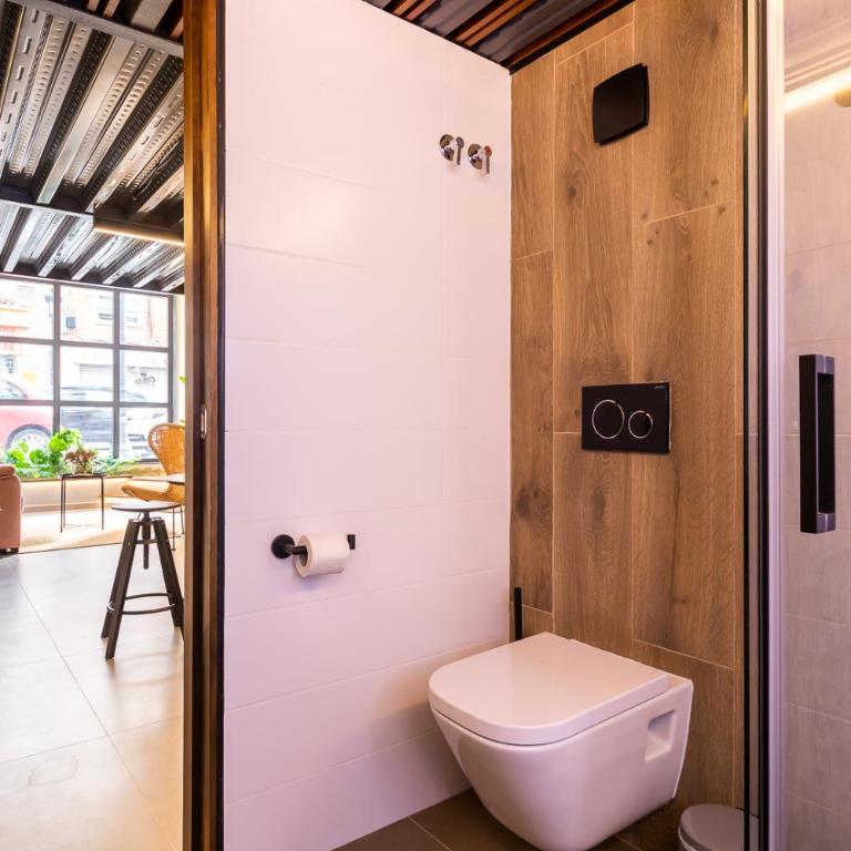 Encantador Loft a un Paso del Río Turia - One-Bedroom Apartment - 15