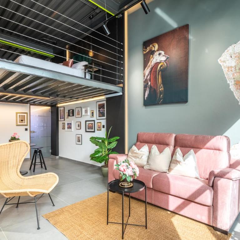 Encantador Loft a un Paso del Río Turia - One-Bedroom Apartment - 7