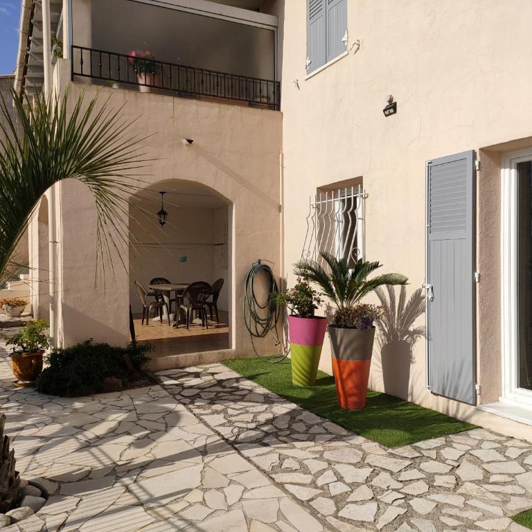 ADRECH - 3 pièces, Piscine partagée - SUD6001 - Maison 2 Chambres - 11