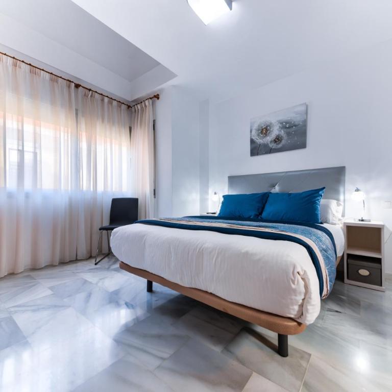 Holidays2Malaga Salitre cerca Estacion AVE & Fibra Wifi - Apartamento de 1 dormitorio - 3