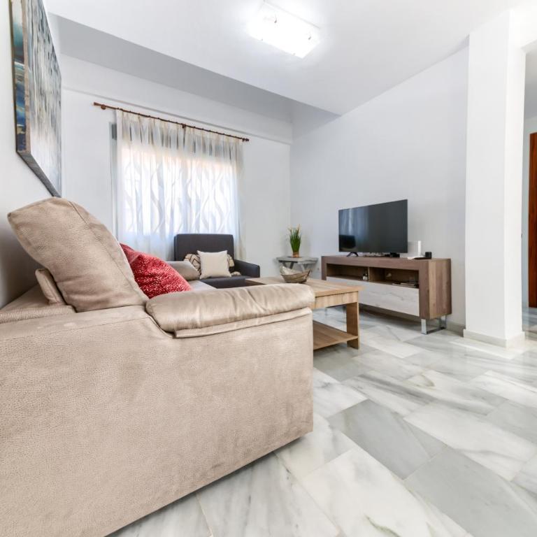 Holidays2Malaga Salitre cerca Estacion AVE & Fibra Wifi - Apartamento de 1 dormitorio - 12