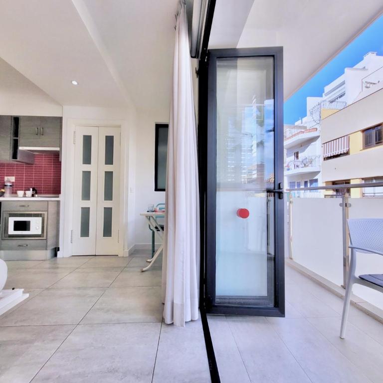 North Coast Apartments - Estudio Deluxe con cama grande - 10