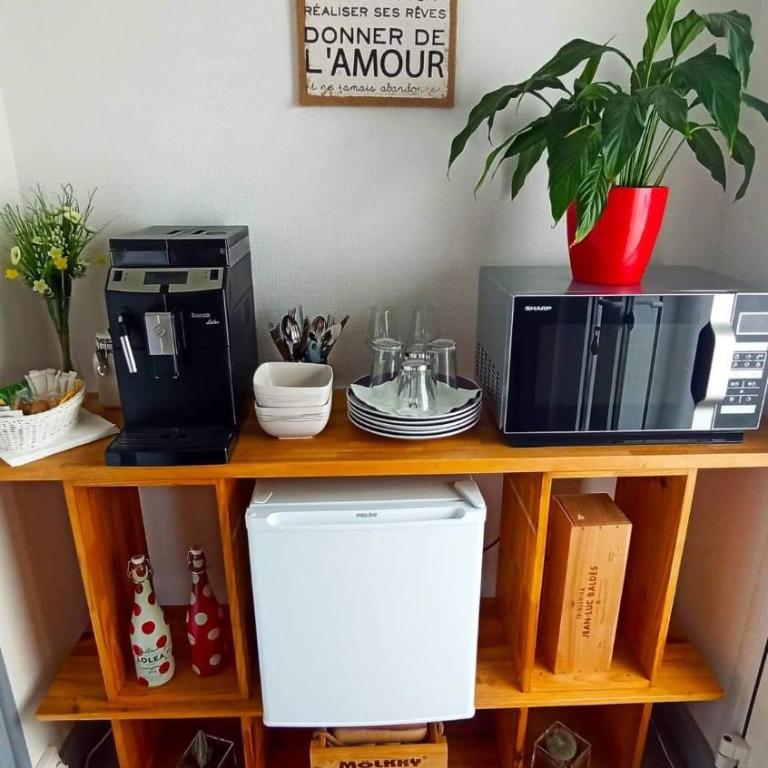 LauRina - Chambre, SDB, terrasse, arrivée autonome - Double Room with Private Bathroom - 7