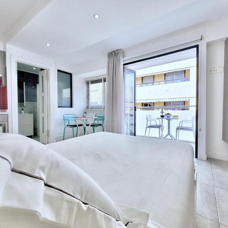 North Coast Apartments - Estudio Deluxe con cama grande - 9