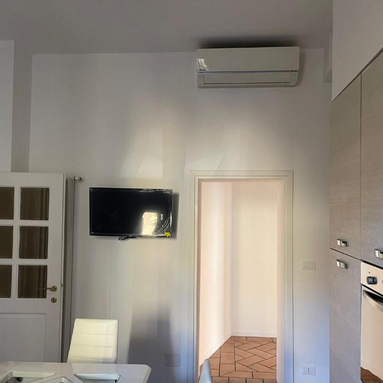 45 - Tourist House Bologna Oberdan - Self check-in - Casa con 2 Camere da Letto - 8
