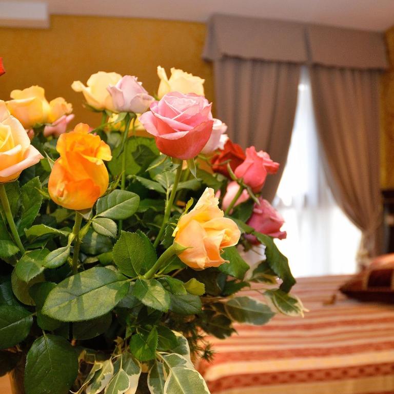 Residenza Goldoni - Camera Matrimoniale/Doppia con Letti Singoli - 14