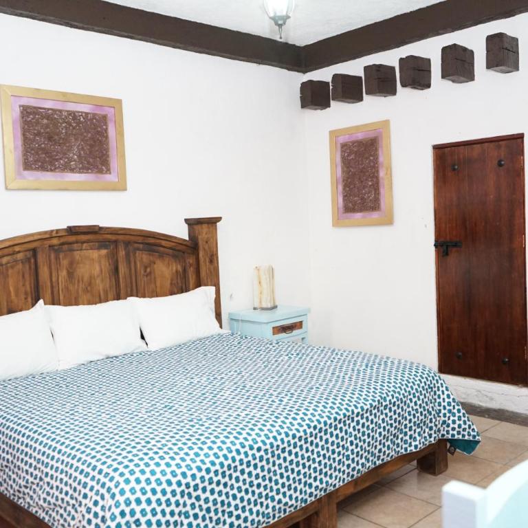 HOTEL BACANTES - Habitación Estándar - Cama extragrande - 1