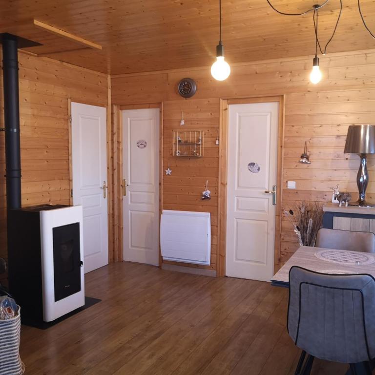 Jolichalet66210-88m2-3ch-garage-jardin-double véranda-wifi-impasse au calme - Chalet 3 Chambres - 5
