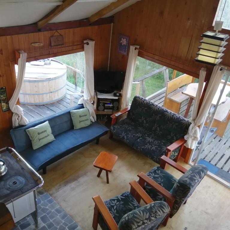 Quemchi Cabaña - Four-Bedroom House - 15