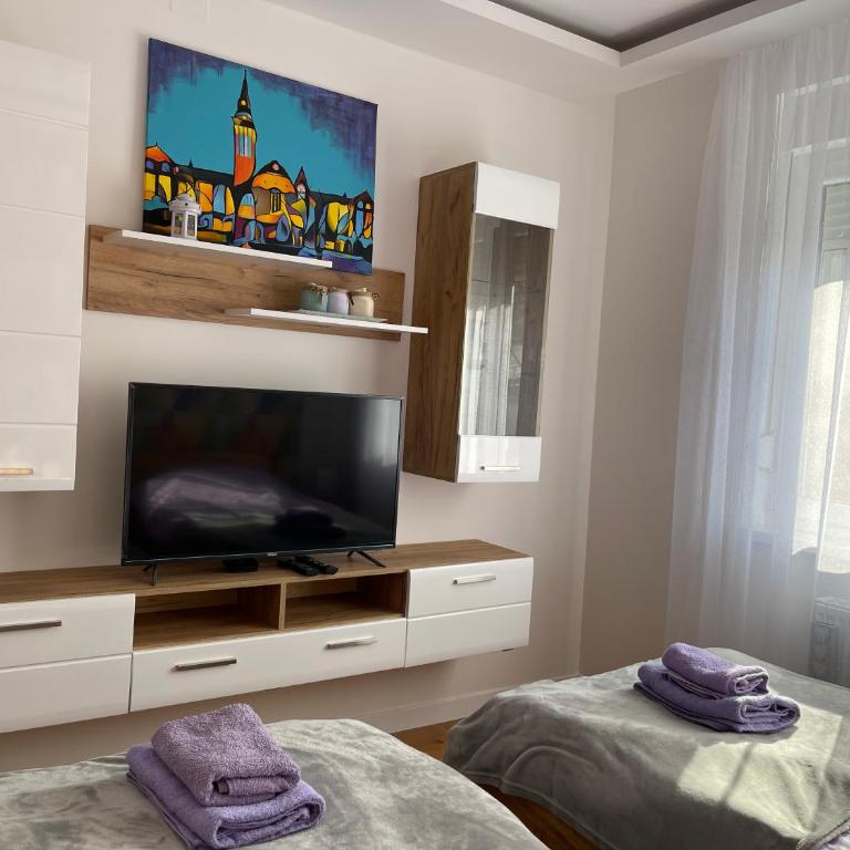 Apartman MDB - Two-Bedroom Apartment - 25