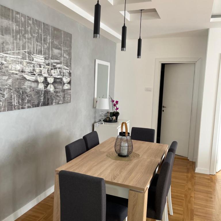 Apartman MDB - Two-Bedroom Apartment - 11