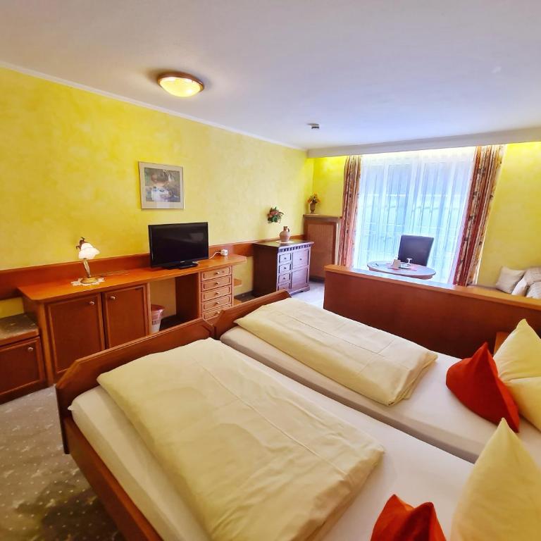 Parkhotel Bad Faulenbach - Comfort Doppelzimmer mit Gartenblick - 2