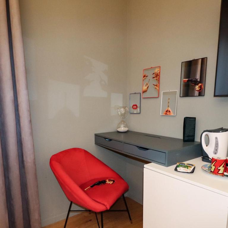 Aron Only Suites Bed and Breakfast - Suite Deluxe con Vasca Idromassaggio - 4