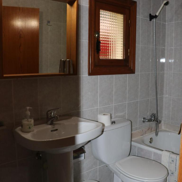 Ereba, casa en Nueva a 3 km de la playa CA-33-AS - Three-Bedroom House - 9