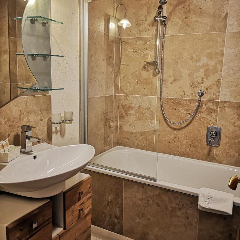 Gasthaus Auwirt - Doppelzimmer - 3