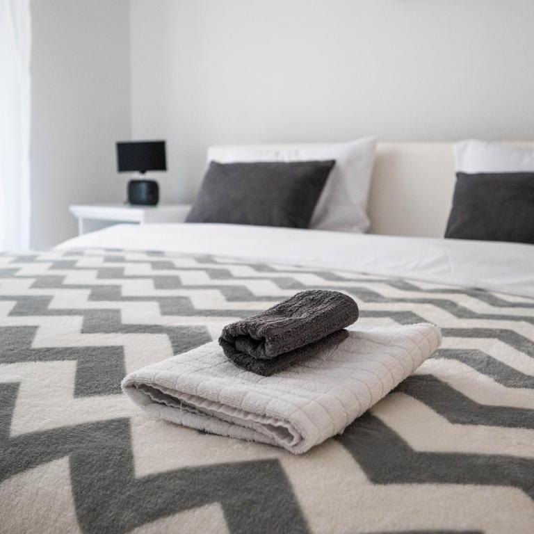 Bright and Modern 1BDR Apartment in the Center - Apartman sa 1 Spavaćom Sobom - 4