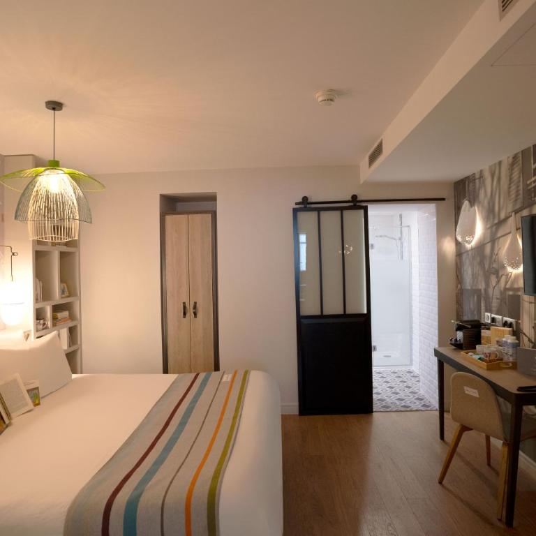 Hotel Litteraire Marcel Ayme, BW Premier Collection - Appartement Lit King-Size avec Cuisine - 8