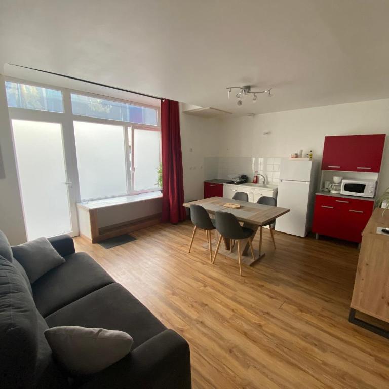 Joli T2 dans une maison de village - Appartement 1 Chambre - 4